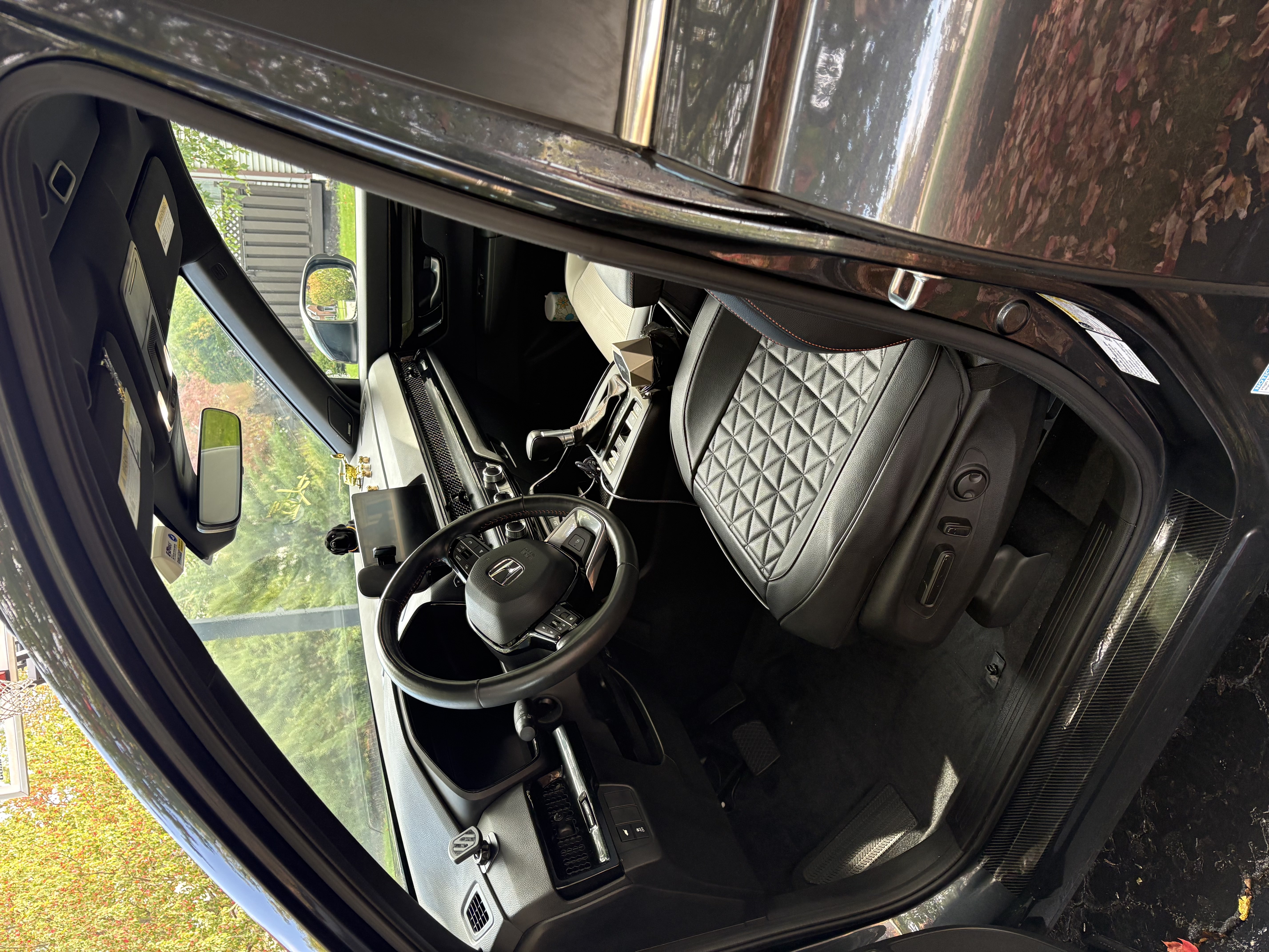 Interior Detail - Honda CR-V Hybrid